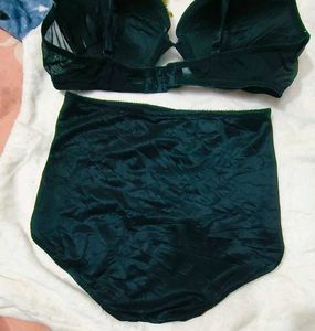 Black Bra &amp; High-Waisted Brief h&amp;mSet