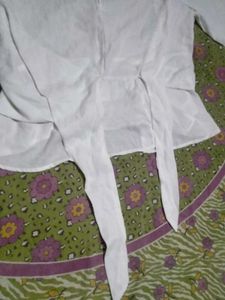 Chic White Blouse with Tie Detail