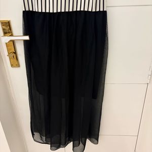 Chic Striped Tulle Midi Dress