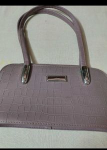 beautiful new handpurse