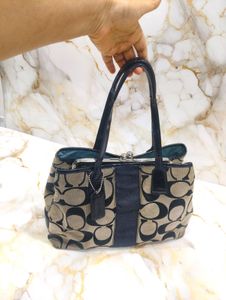 RARE COACH KISS LOCK TOTE