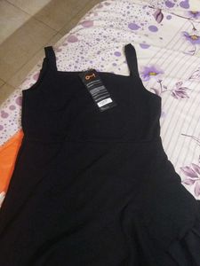 Black Middi Dress 👗