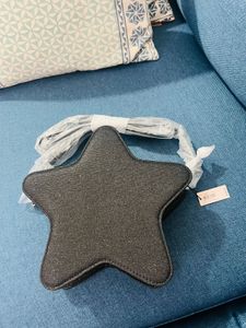 ❌sale only this week❌VS STAR SLING BAG