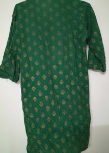 Green kurta with gold print