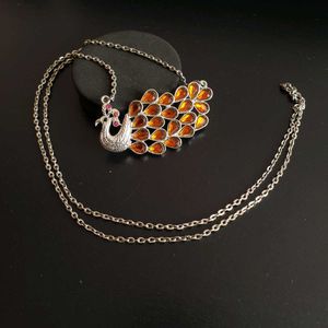 Stunning Peacock Pendant Necklace