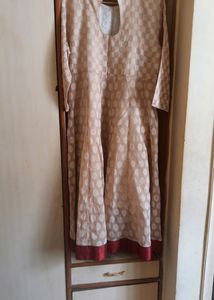 Classy Off-white Anarkali Kurta