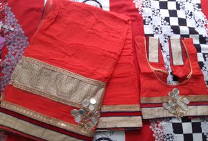 Heavy Saree With Mirror Work