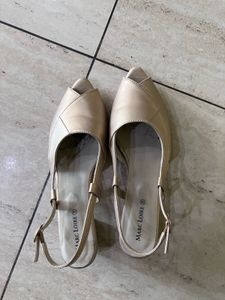 Golden Light heels Sandals For Ethnic Wear