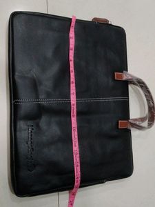 Smart Brand New Laptop Bag