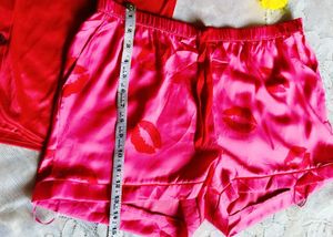 Red Satin kiss print pajama set 👍