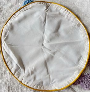 Cute Bee &amp; Floral Round Placemat