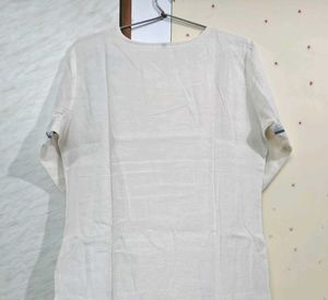 White Embroidered Kurta 💮