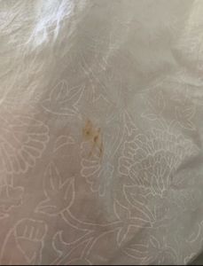 Fix price cream and golden skirt