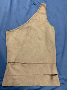one shoulder top