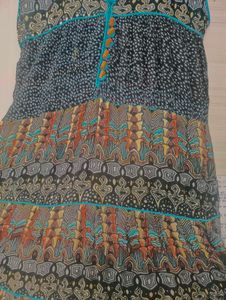 Festive sleevless anarkali kurti