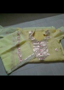 Top and dupatta