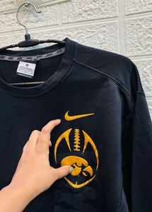 🇺🇸 Nike imported Iowa Hawkeyes Sweatshirt