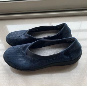 Clarks Cloudsteppers Slip-Ons