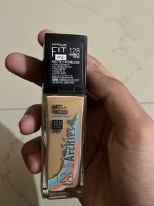 Maybelline Fit Me Foundation 22 ml