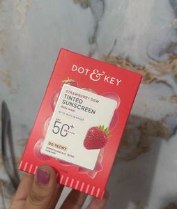 Dot & Key Tinted Sunscreen SPF 50
