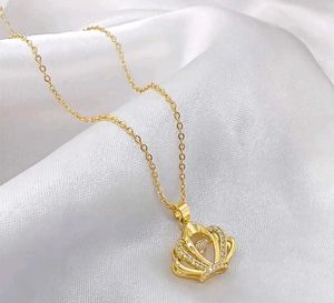 Elegant Crown Pendant Necklace