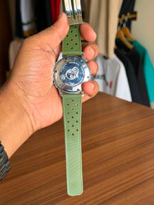 Stylish Green Strap Watch