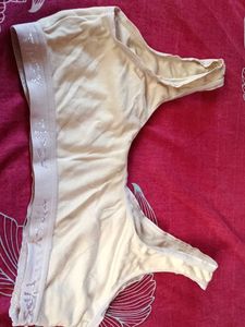 women's sports bra