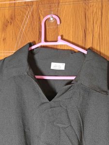 Free delivery Chic black Puff Sleeve Top