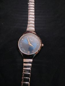 STYLISH SWISSTONE WATCH FOR WOMEN