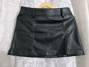 H&amp;M Faux Leather Mini Skirt