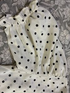 Zudio Polka Dot Ruffle Top