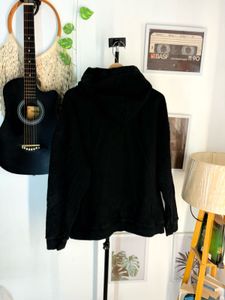 1kg + Black Hoodie with Heart Graphic