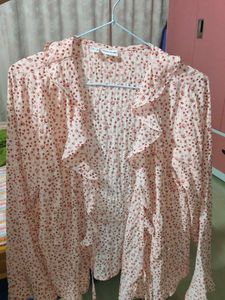 Chic Floral Ruffle Blouse