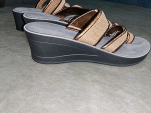 Comfortable Women's Sandals Set