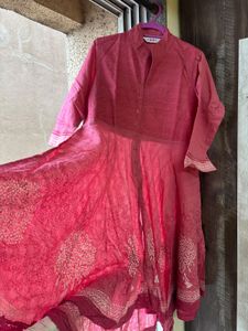 Beautiful Pink Printed Kurta and dupatta set