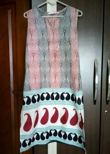 Miraya  kurti