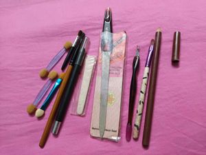 Makeup Accessories