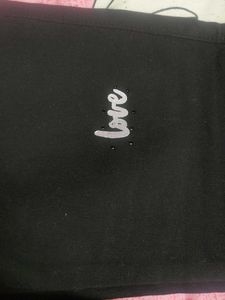 Black Jeans with "love" Embroidery