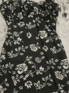 Chic Black Floral  Dress