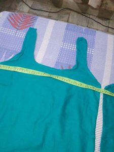 slim size camisoles set of two