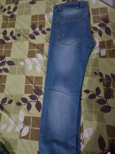 Tommy Hilfiger Light Wash Jeans