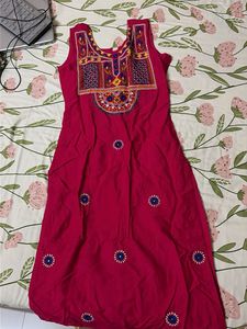 Embroidered Pink Kurta