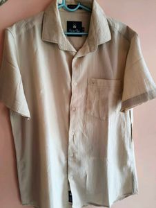 Men's Short Sleeve Button-Up Shirt