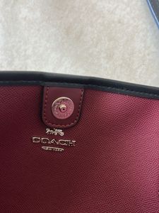 Coach City Tote in Signature Canvas (Charcoal/Blac