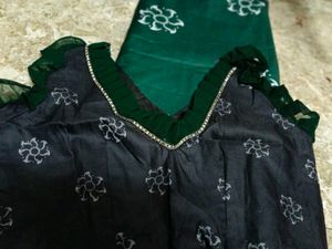 Elegant Emerald Green Cotton Saree