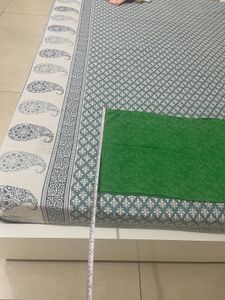 Green Printed Dupatta with Matching Mask