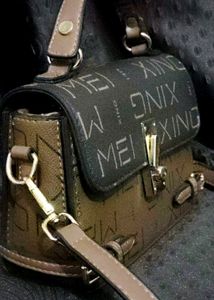 It's Lovely Handbag👜👜👜👜 For Women's And girls