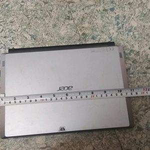 Almost New ACER Mini TOUCH screen laptop💻. it can be usefull for students and professional. light weight, very comfortable to carry