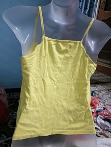 Chic Yellow🤎Lace Trim Cami Top