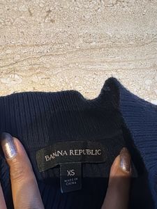 Ribbed Mock Neck Top